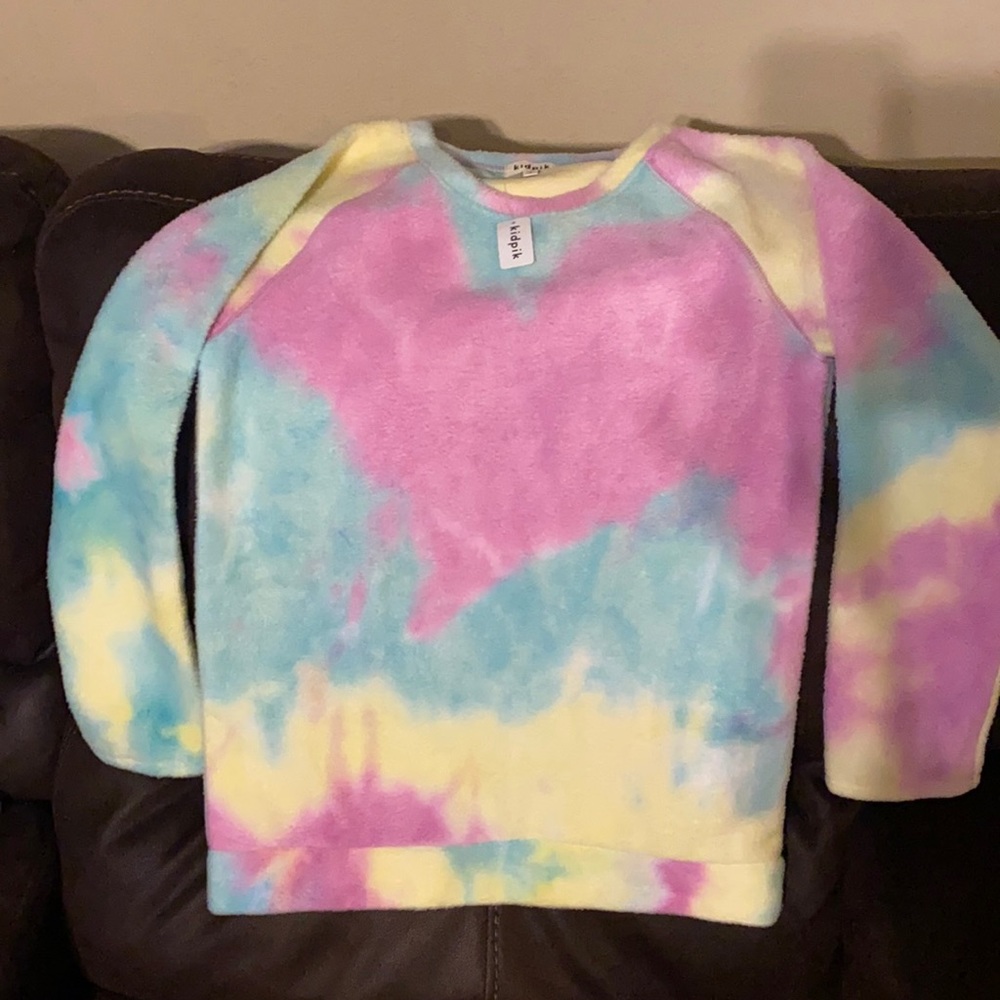 Tie dye fuzzy fleece.